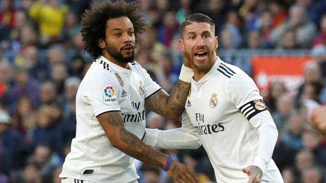 Sergio Ramos y Marcelo celebran el gol del brasileño en El Clásico