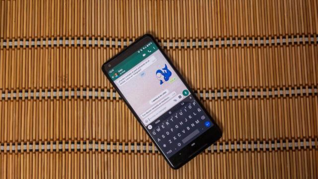Telegram demuestra ser mejor que WhatsApp creando stickers para Whatsapp