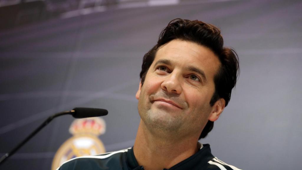 Solari, en rueda de prensa con el Real Madrid