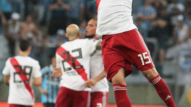 Exequiel Palacios durante el partido Gremio - River Plate