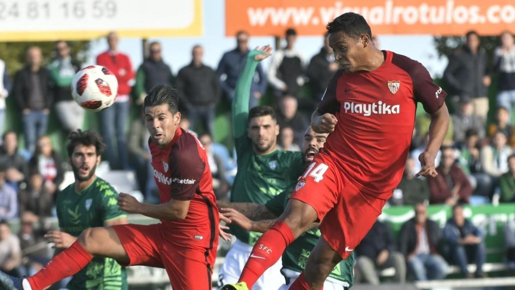 Muriel remata en el Villanovense - Sevilla de la Copa del Rey. Foto: Twitter (@SevillaFC)