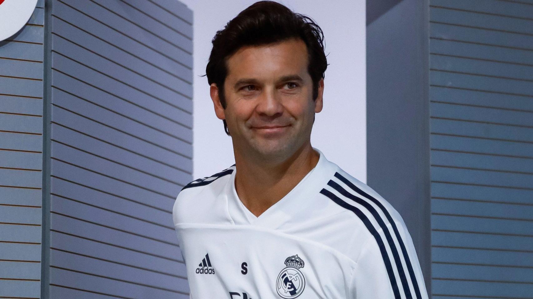 Solari, en rueda de prensa con el Real Madrid