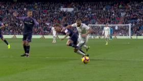 Penalti sobre Benzema