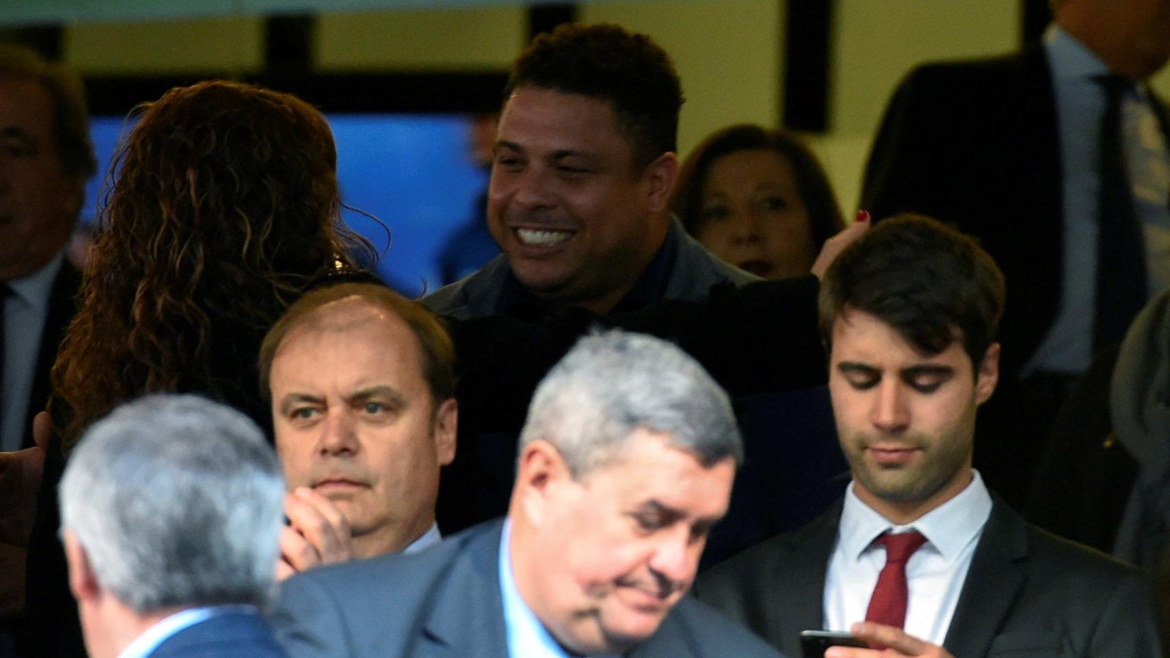 Ronaldo Nazario, en el palco del Estadio Santiago Bernabéu