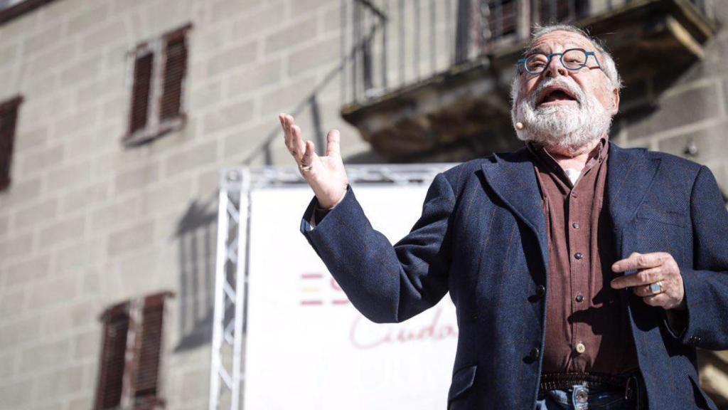 Fernando Savater, durante su discurso en Alsasua.