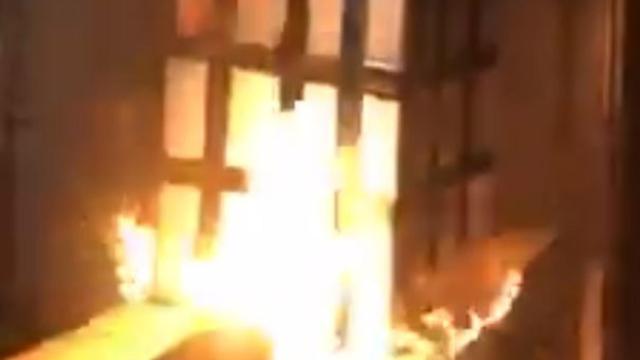 Cinco detenidos por un vídeo ofensivo sobre el incendio de la torre Grenfell de Londres