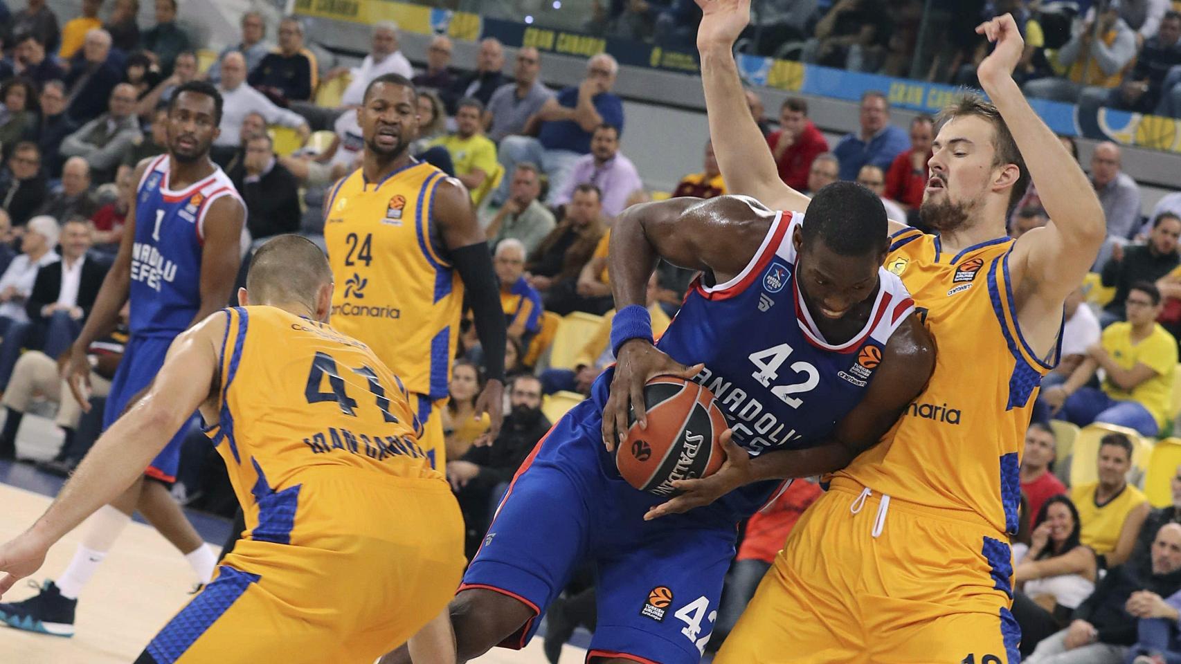 Herbalife Gran Canaria vs. Anadolu Efes Istanbul