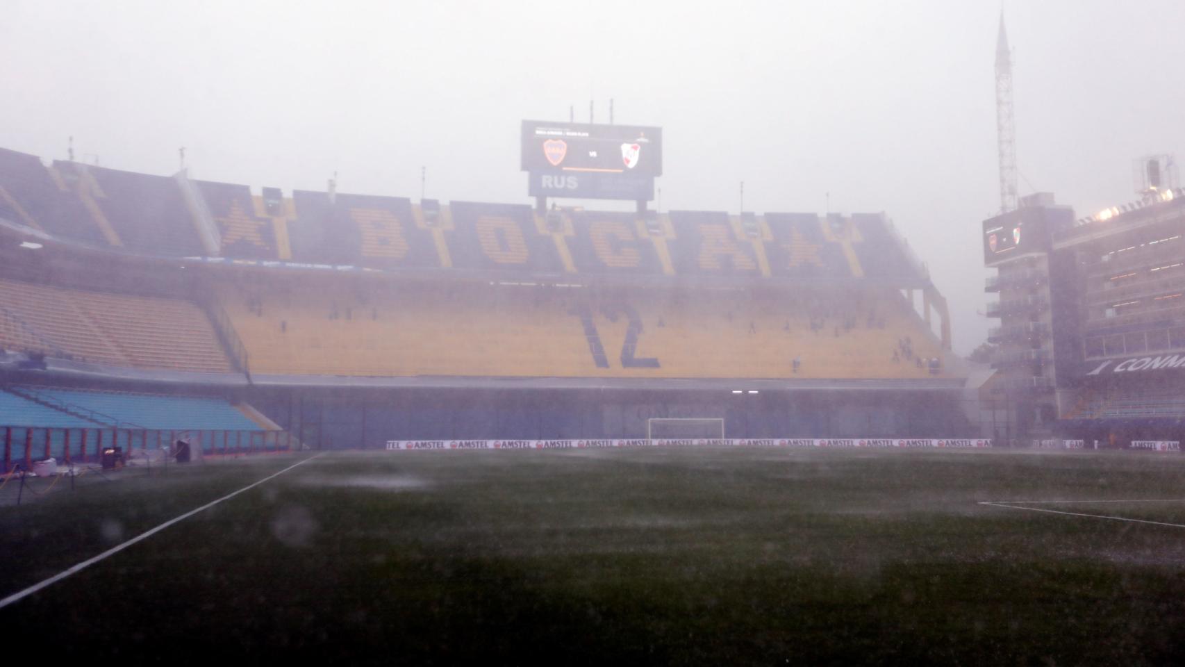 Fuerte tormenta en Buenos Aires genera incertidumbre hacia el Boca-River