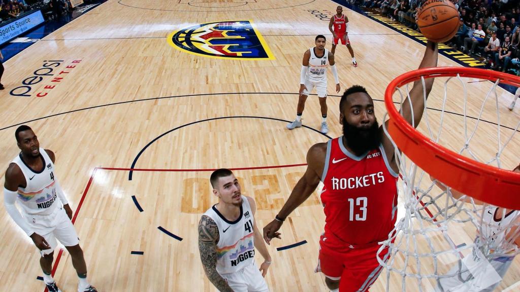 Harden realizando un mate ante Juancho Hernángómez