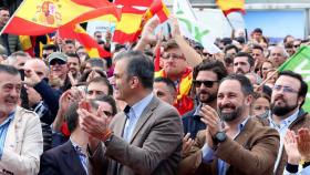 El presidente de Vox, Santiago Abascal y el secretario general Javier Ortega, en un acto en Málaga