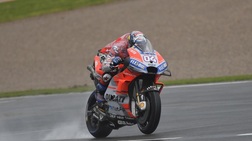 Andrea Dovizioso pilota su GP18, durante la carrera en el circuito Ricardo Tormo de Cheste.