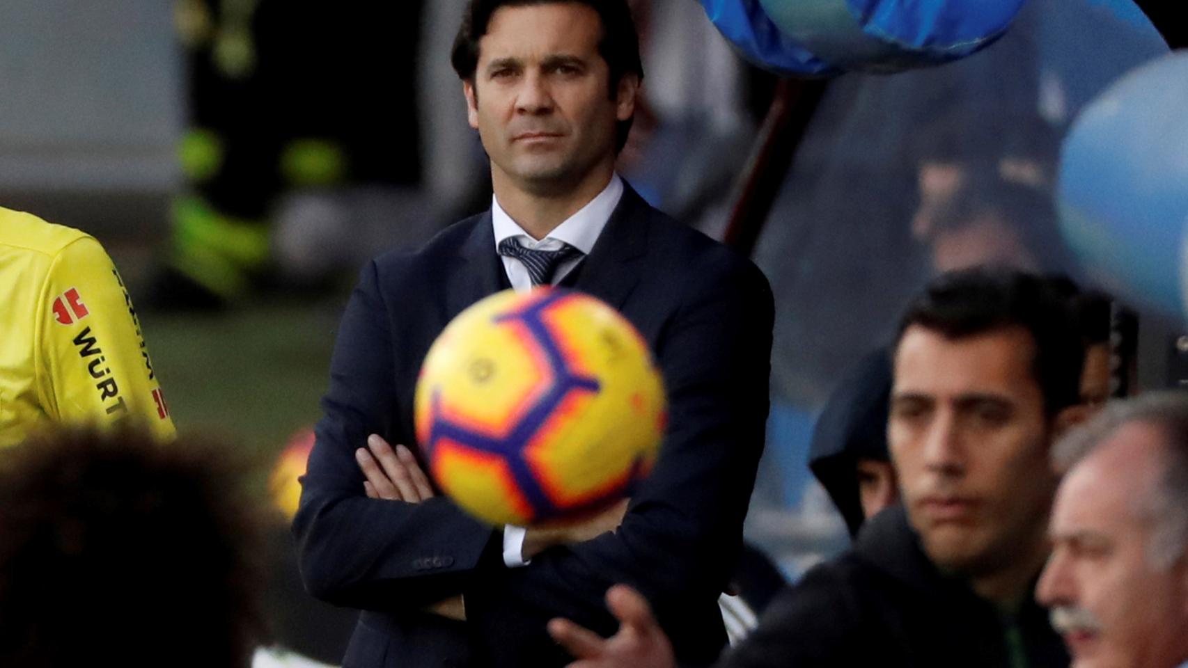 El entrenador argentino del Real Madrid, Santiago Solari, durante el partido frente al Eibar