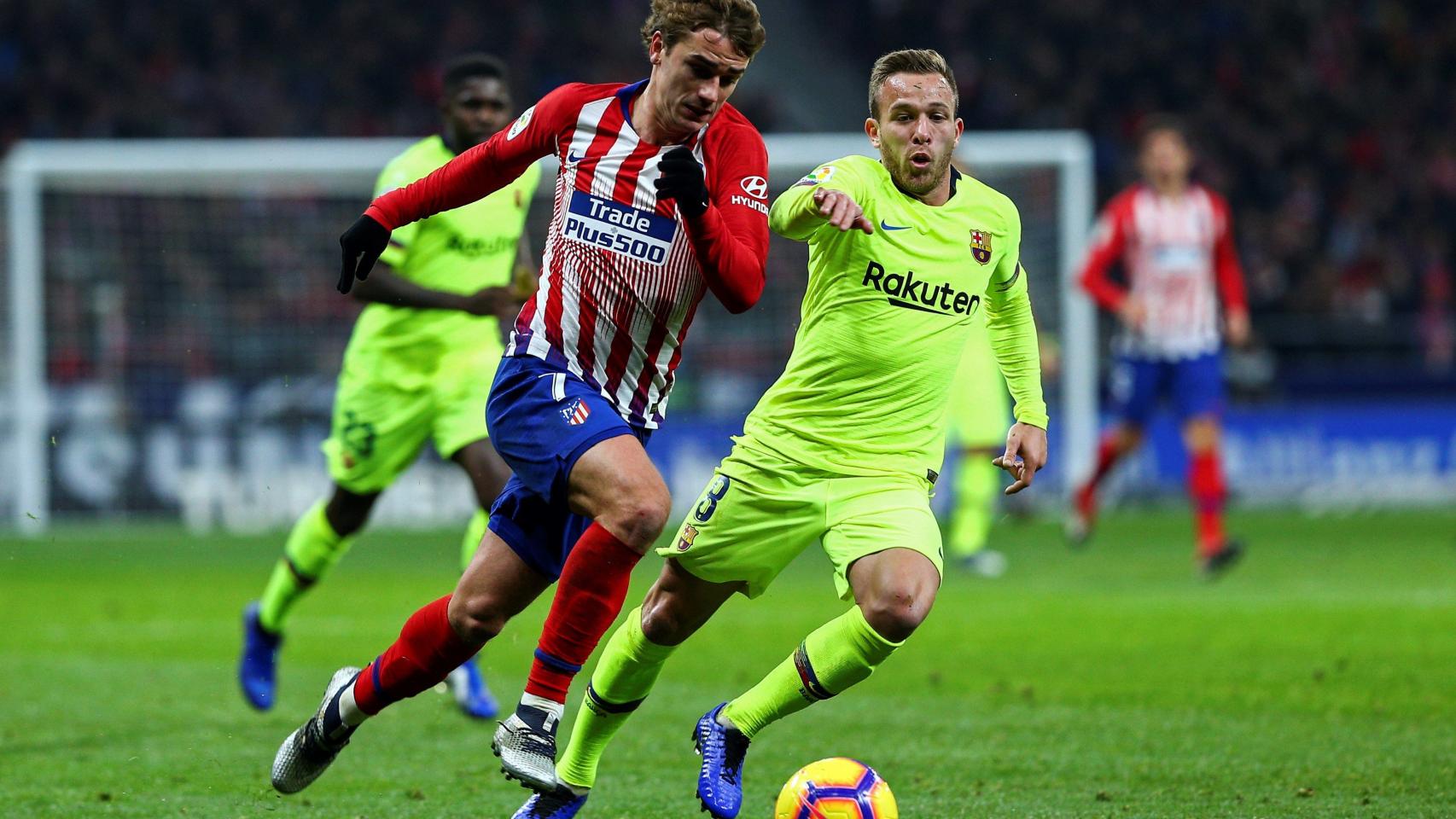 Griezmann y Arthur, durante el partido de la primera vuelta