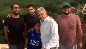 López Obrador y su familia.