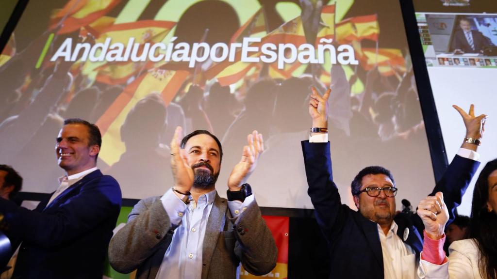 Santiago Abascal y Francisco Serrano celebran el resultado de Vox en Andalucía