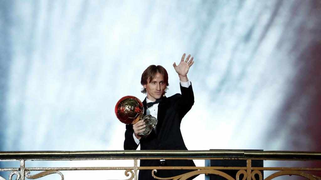 Modric recoge el Balón de Oro