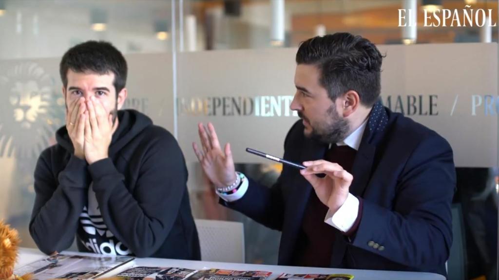 Raúl Rodríguez y Jesús Carmona en el kiosco rosa en vídeo.