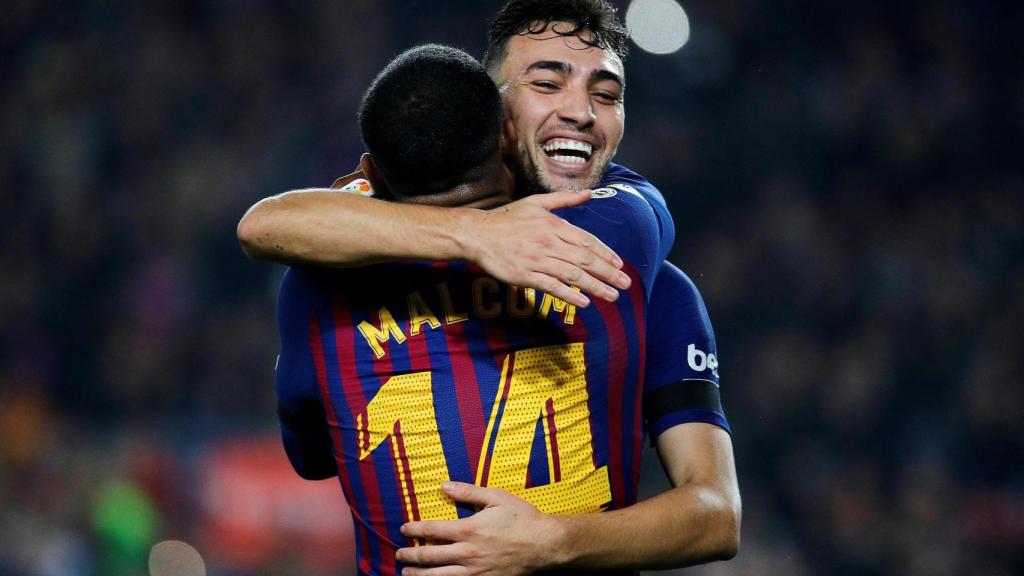 Munir se abraza con Malcom