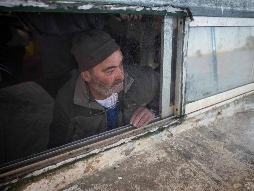 Un hermano de José Manuel perdió la vida ahogado en el Guadalquivir. Cayó al río mientras faenaba. Él encontró su cadáver días después.