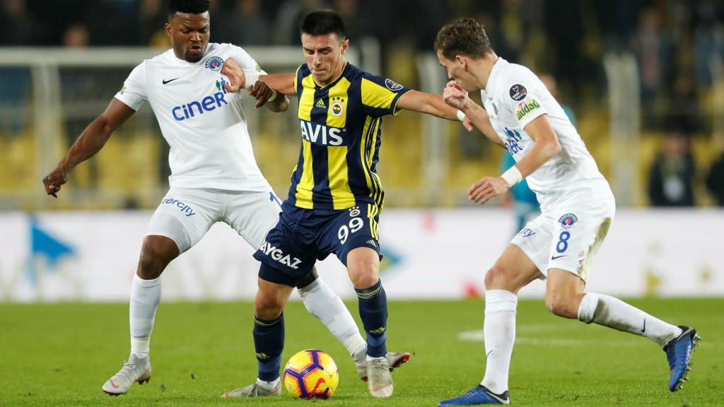 Eljif Elmas, jugador del Fenerbahce