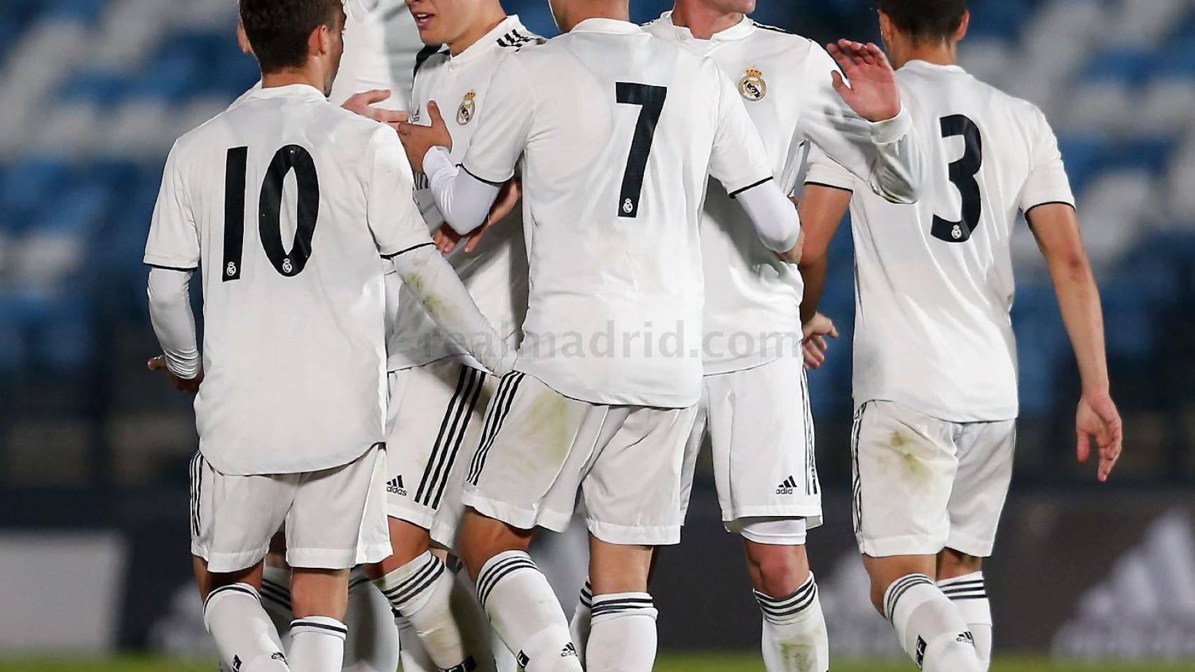 El Castilla celebra uno de los goles ante el Sanse