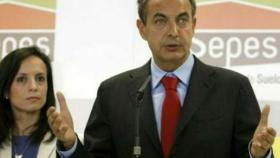 Rodriguez-Zapatero y la exministra de Vivienda, Beatriz Corredor./