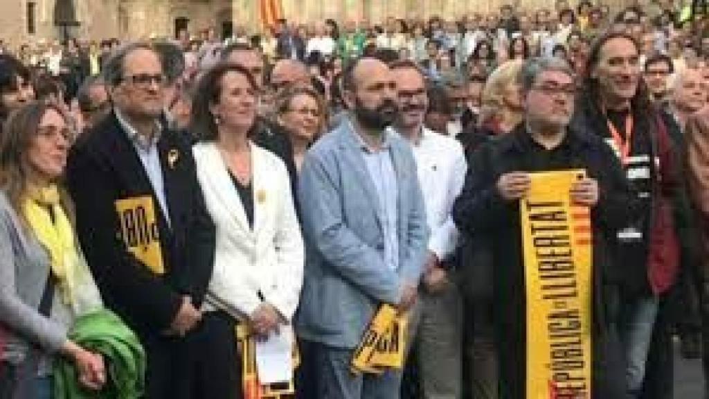 A Quim Torra le gusta hacerse fotos con terroristas como Fredi Bentanachs