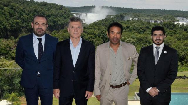 En la presentación del nuevo hotel Meliá en el Parque Natural de Iguazú