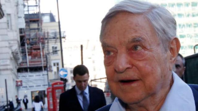 Hallan una bomba en la casa del multimillonario George Soros