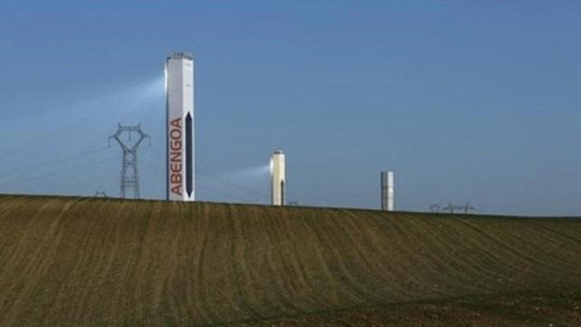 La bolsa premia con subidas de solo el 3% el tres en uno de Abengoa: liquidez, avales y reestructuración