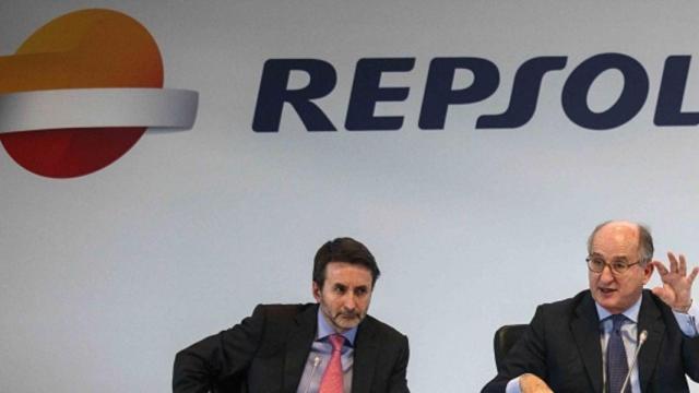 Valores que hay que seguir este lunes: Repsol, IAG, Mapfre, Abengoa