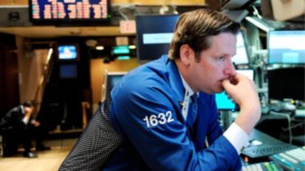 El Dow Jones se anota un nuevo récord mientras el Nasdaq pierde los 8