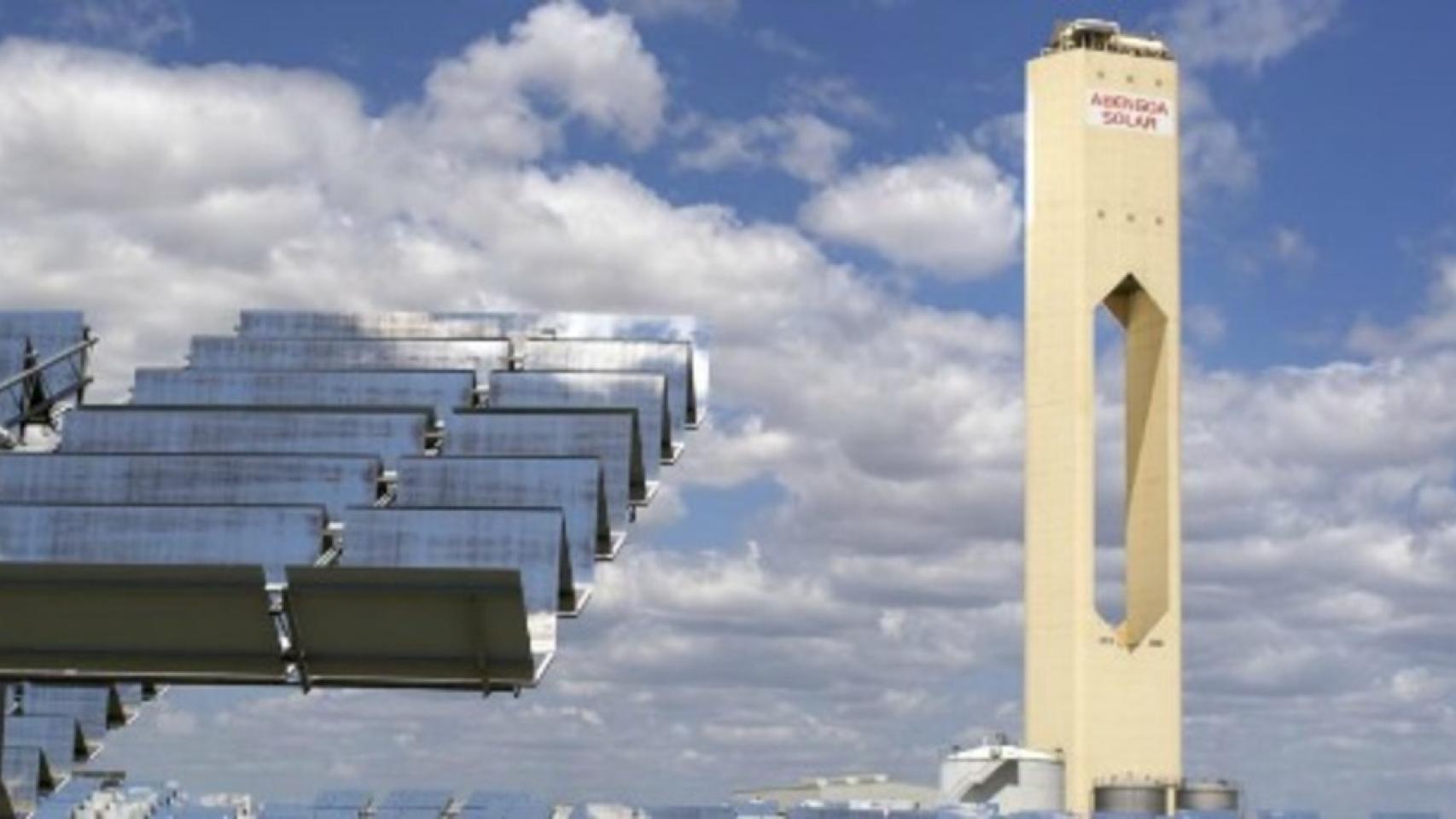 Abengoa no celebra la junta para abordar un split que evite nueva dilución al no tener quórum