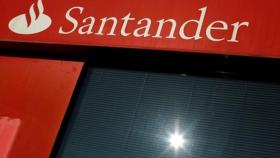 Valores a seguir hoy lunes: Santander, Indra, Cellnex, Reig Jofre