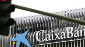 XTB: La táctica en CaixaBank es tomar posiciones largas