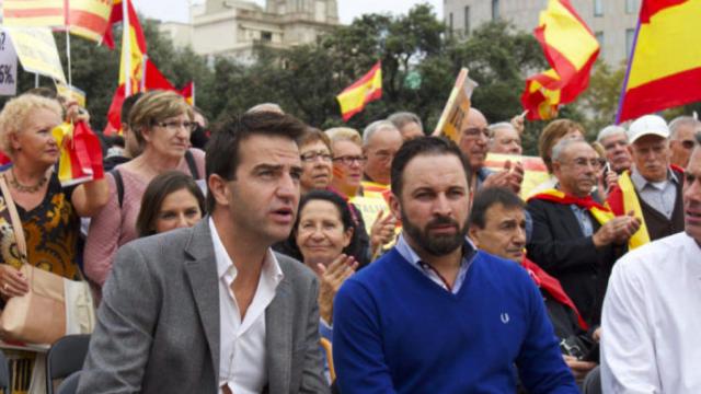 El fundador de la Plataforma Ahora, Gorka Maneiro, junto al líder de Vox, Santiago Abascal.