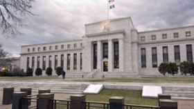 El Santander y el BBVA aprueban los test de estrés cualitativos de la Fed