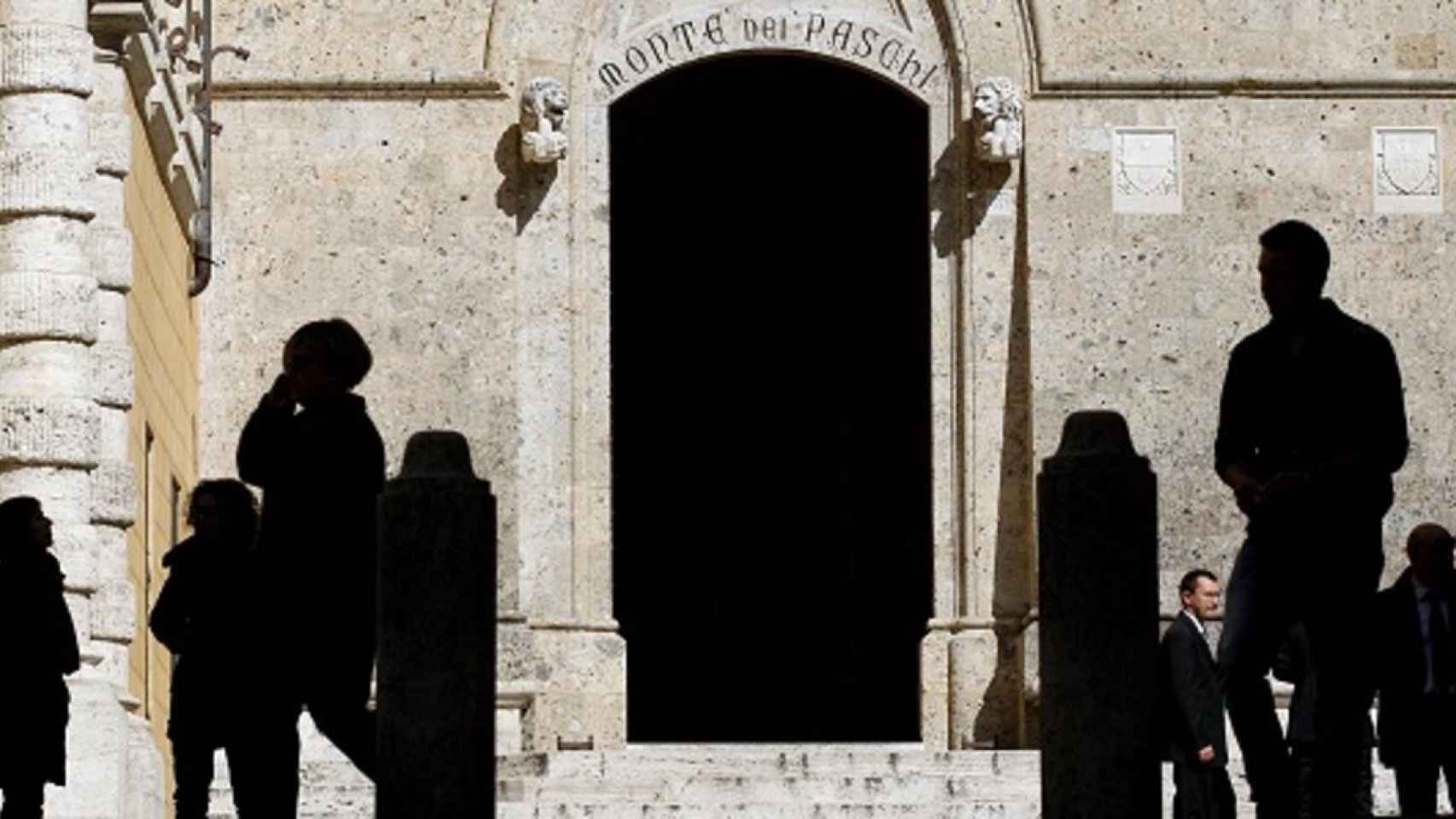 Italia descarta otros focos de crisis en el sector bancario