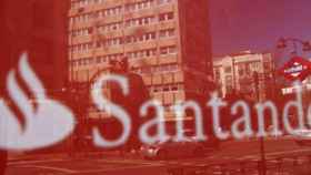 Santander espera ofertas para la cartera inmobiliaria de Popular este lunes