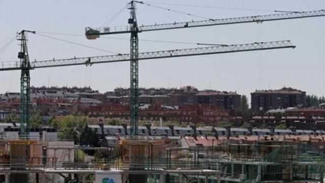 Imagen de la construcción de un edificio.