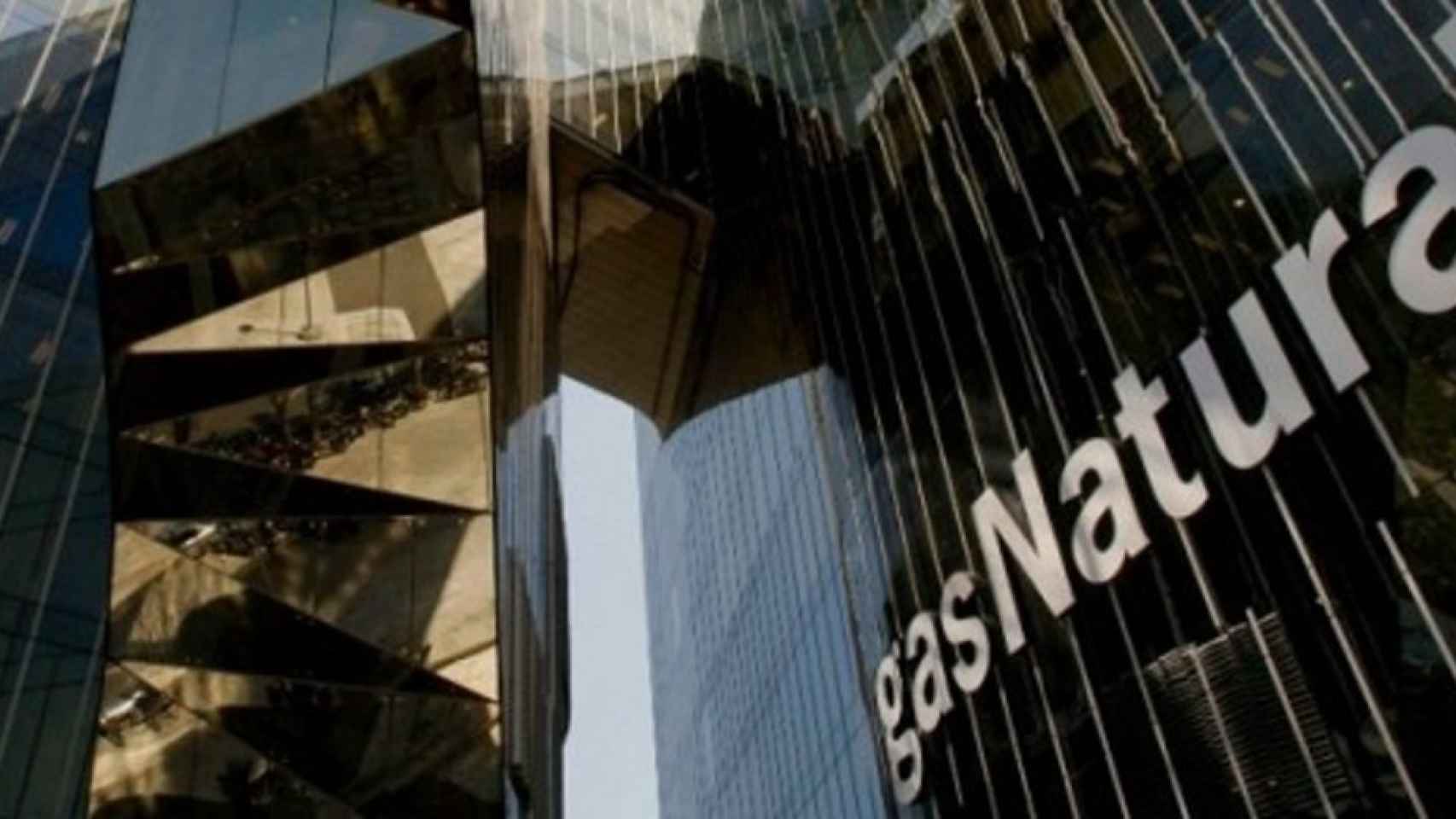 Gas Natural vende a Allianz y CPPIB el 20% de red de distribución de gas en España por 1