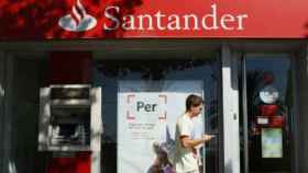 Sucursal del Banco Santander en imagen de archivo.