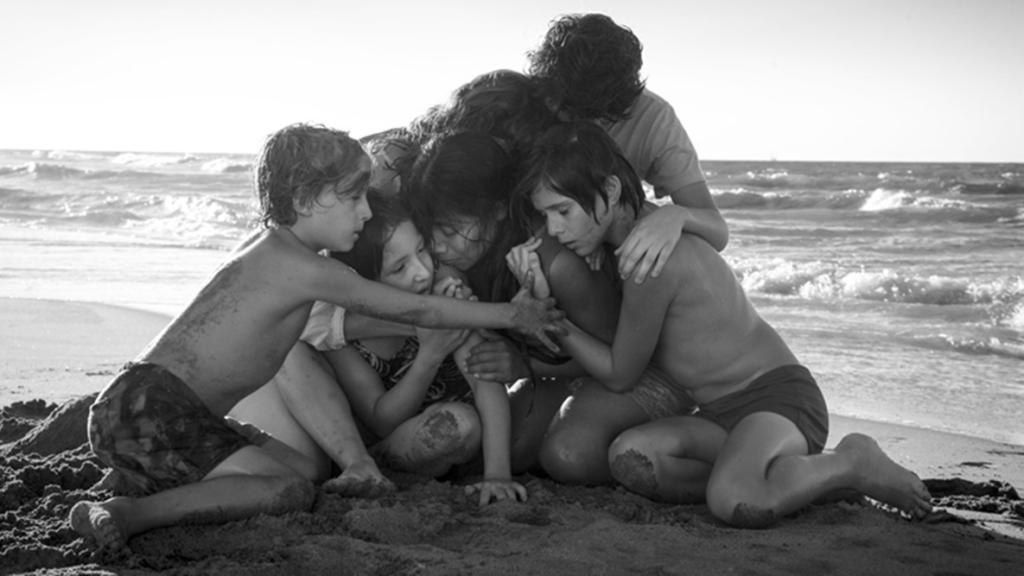 Fotograma de la película 'Roma' de Alfonso Cuarón.