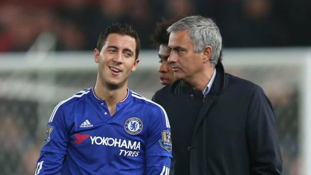 Hazard y Mourinho en el Chelsea