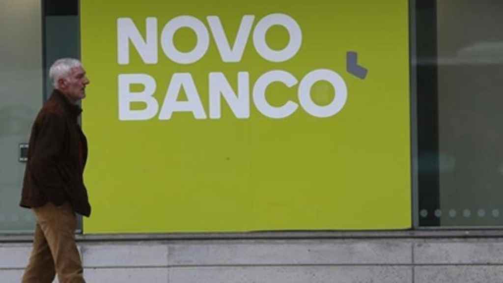 Sucursal de Novo Banco.