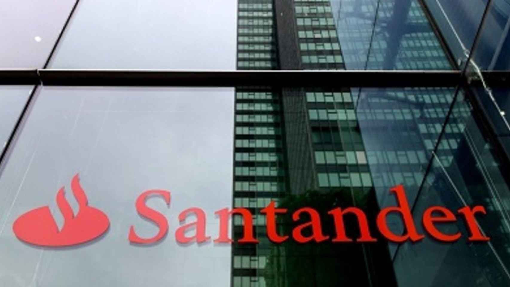 Siete directivos del Santander, investigados por blanqueo en el banco HSBC