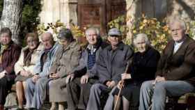 Un grupo de pensionistas.