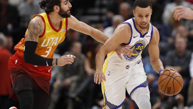 Ricky Rubio contra Curry de los Warriors