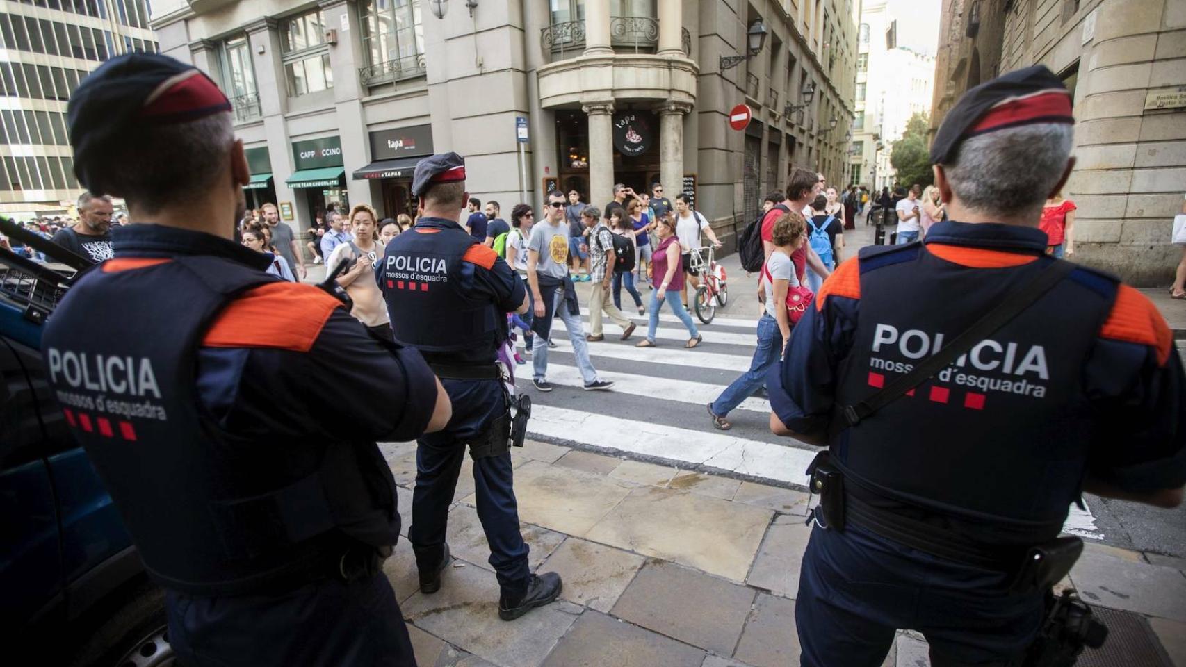 Unidad de Mossos d'Esquadra en Barcelona.