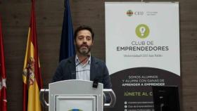 Ignacio Román, nuevo director general de Emov, en un acto del CEU.